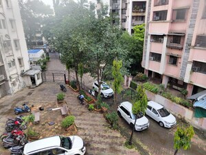 Parking in 1 BHK Apartment at Zenith CHS Andheri East, Andheri East – for Rent