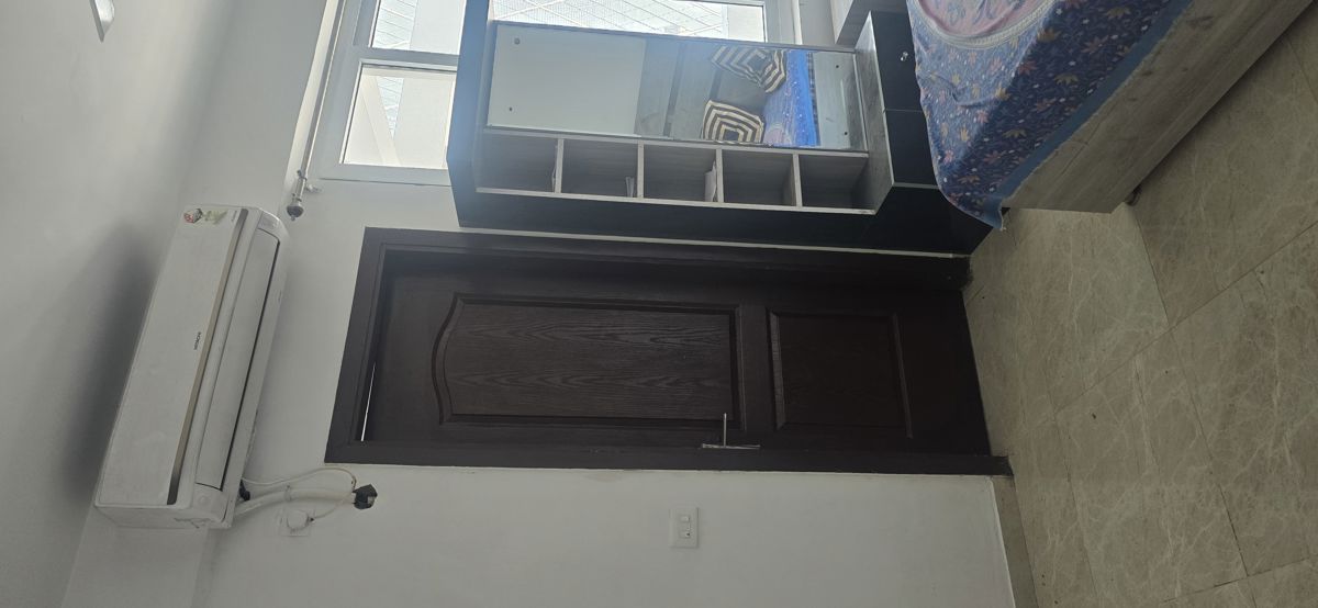 3 BHK + Pooja Room Apartment For Rent in Omaxe Royal Residency Faridabad