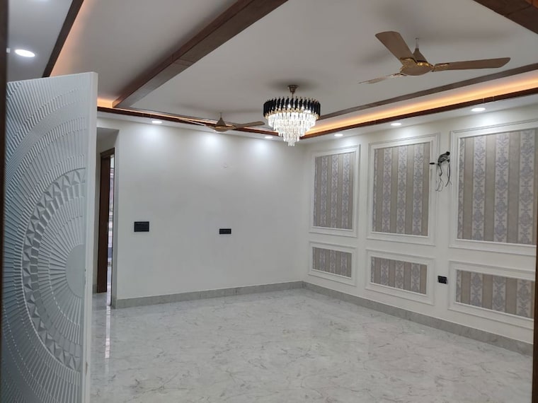 Room, green fields colony 3 Bedroom 200 Sq.Ft. Builder Floor In Green Fields Colony Faridabad 10138025