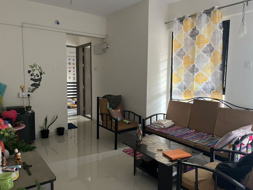 2 BHK Apartment For Rent in Kohinoor Coral Phase 3