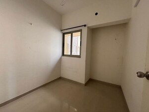 Room in 1.5 BHK Apartment at Lodha Casa Rio Gold, Dombivli East – for Sale