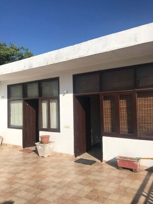 1 BHK Builder Floor – Exterior View View at Greater Kailash - for Rent