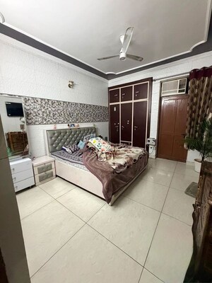Living Room in 3 BHK Builder Floor at Sector 49 – for Sale