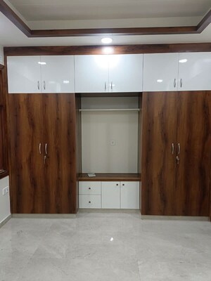 Bedroom in 2 BHK Builder Floor at Rps Palms, Sector 88 – for Sale