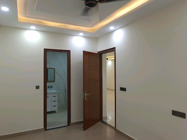 Room, green fields colony 4 Bedroom 2460 Sq.Ft. Builder Floor In Green Fields Colony Faridabad 10138073