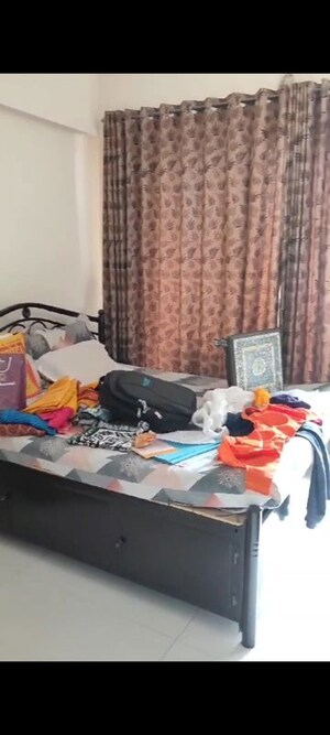 Bedroom in 2 BHK Apartment at Abrol Avirahi Heights, Malad West – for Rent