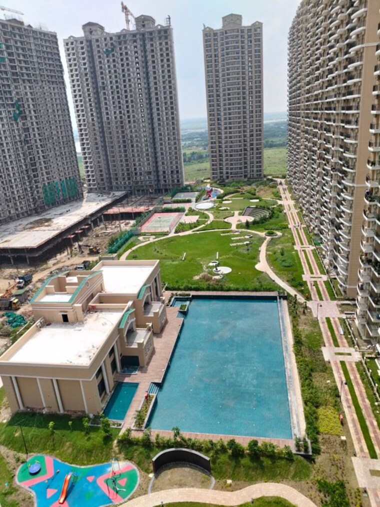 Exterior View, eldeco-live-by-the-greens 2 Bedroom 668 Sq.Ft. Apartment In Sector 150 Noida 10138138