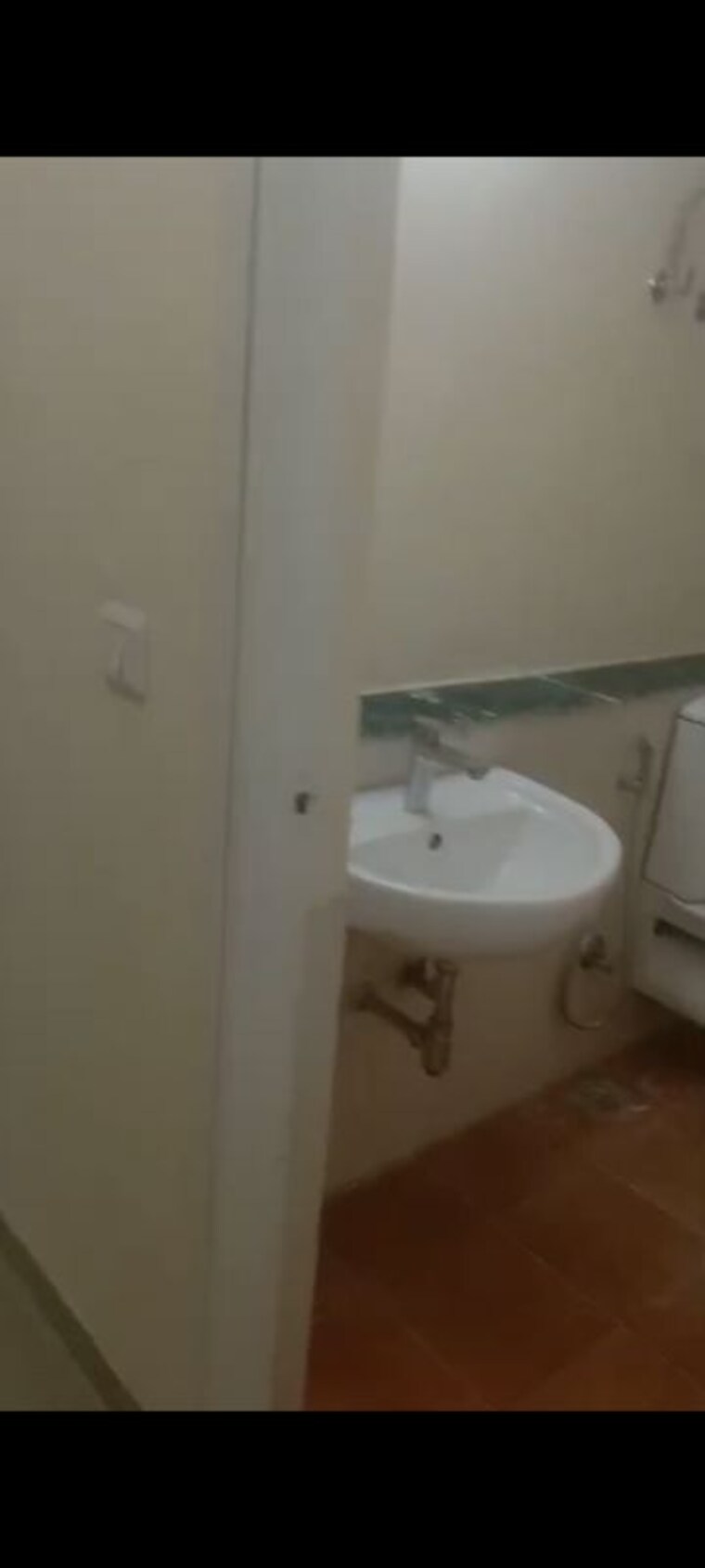 Bathroom, jaypee-greens-kosmos 2.5 Bedroom 1800 Sq.Ft. Apartment In Sector 134 Noida 10138167