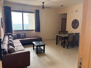 Team Area in 2 BHK Apartment at Gift City – for Rent