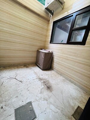 Furnished Amenities in 2 BHK Builder Floor at Spazedge, Sector 47 – for Rent