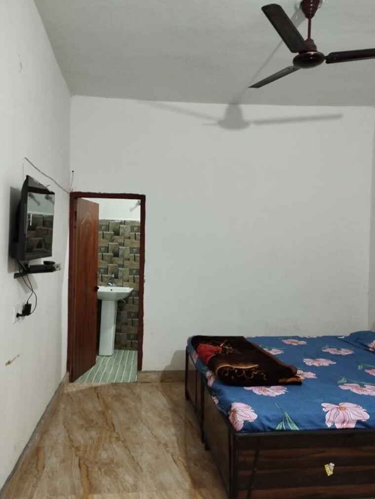 Bedroom, parsvnath-edens 3 Bedroom 1500 Sq.Ft. Apartment In Alpha Ii Greater Noida Greater Noida 10138196