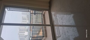 Room in 3 BHK Apartment at ROF Aalayas, Sector 102 – for Rent