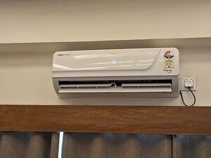 Furnished Amenities in 2 BHK Apartment at Assotech Golf Vista Apartment, Alpha Ii Greater Noida – for Sale