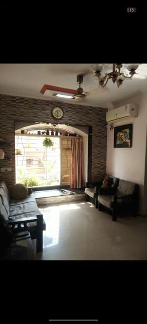 1 BHK Apartment For Rent in Bhoomi Park, Malad West
