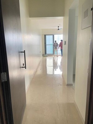 Building Lobby in 3 BHK Apartment at Kalpataru Elitus, Mulund West – for Sale