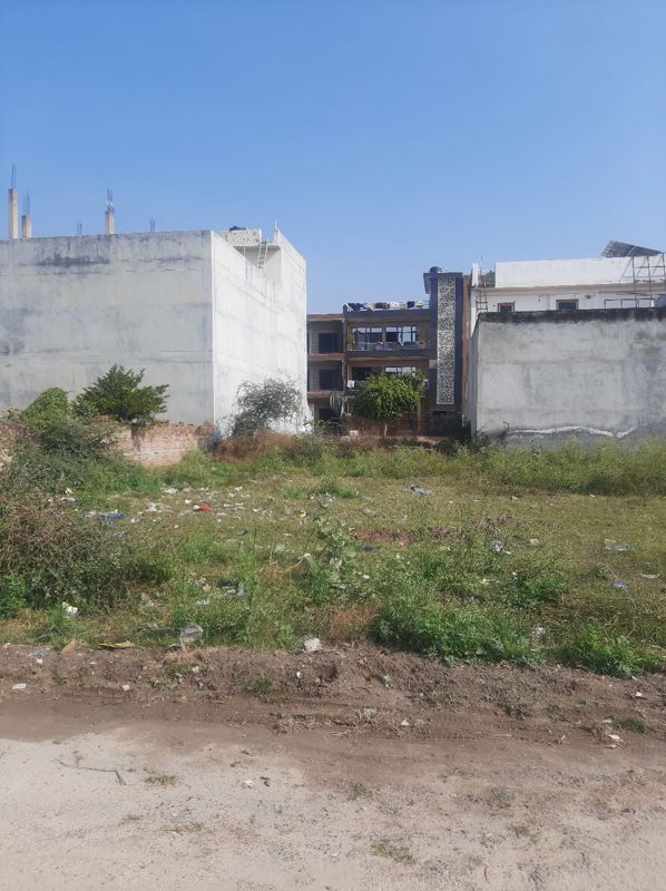 Plot For Sale in Madhuban Bapudham