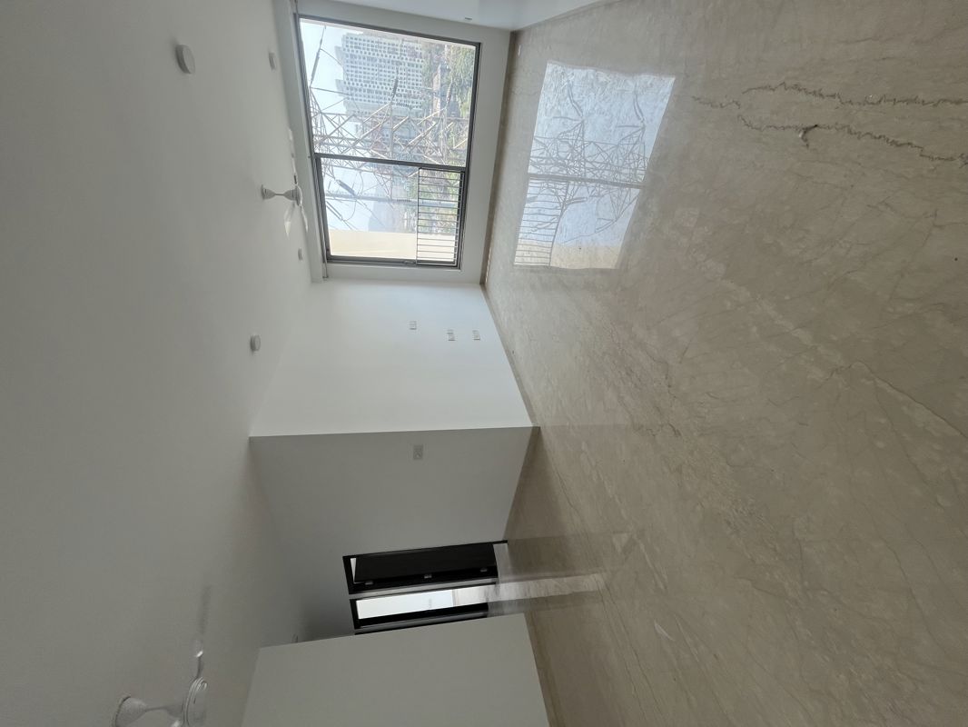 3 BHK + Basement Apartment For Rent in Oberoi Sky City