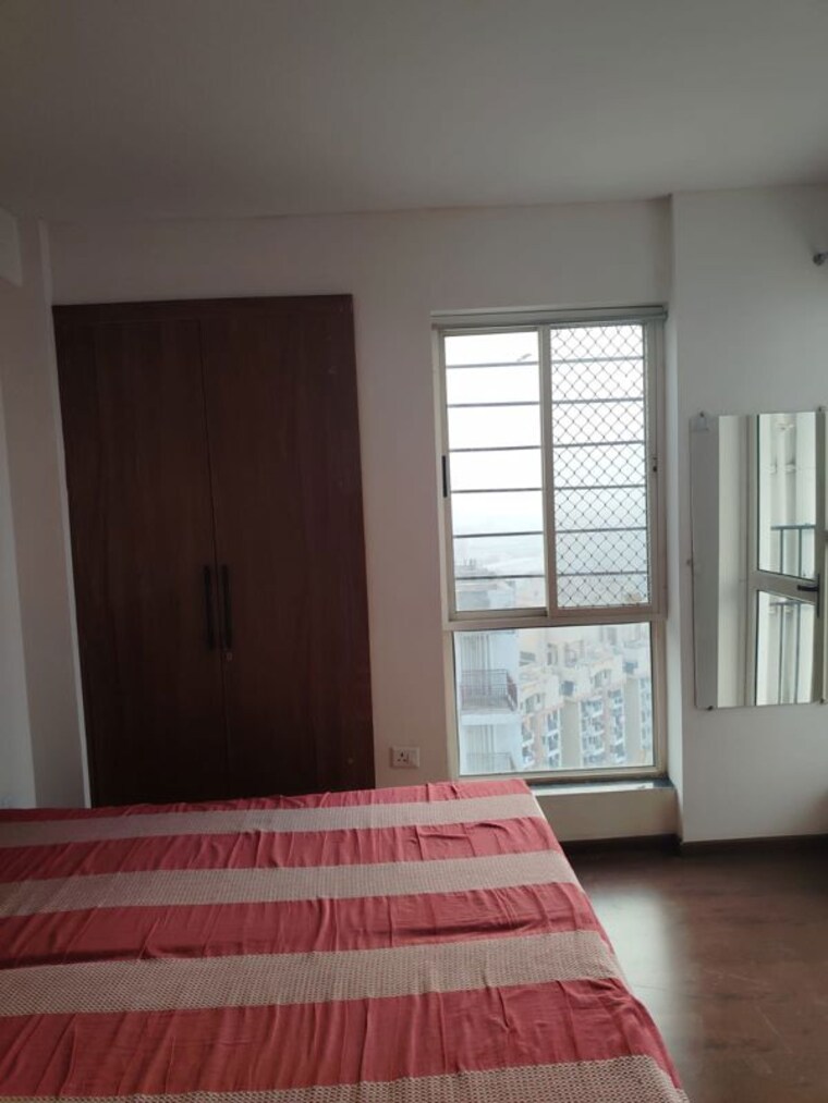 Bedroom, imperia-esfera 2.5 Bedroom 1578 Sq.Ft. Apartment In Sector 37c Gurgaon 10138352