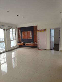 2.5 BHK + Study Room Apartment For Rent in Imperia Esfera
