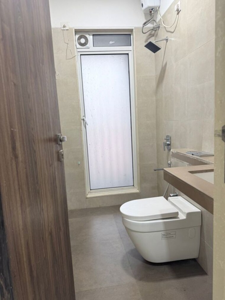 Bathroom, ashapura-f-residences 2 Bedroom 712 Sq.Ft. Apartment In Malad East Mumbai 10138365