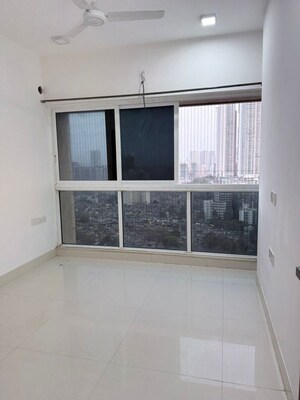 Room in 2 BHK Apartment at Ashapura F Residences, Malad East – for Rent