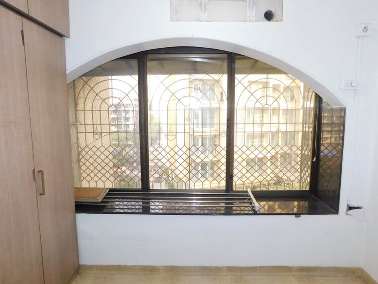 Room, duplex-heights 3.5 Bedroom 1100 Sq.Ft. Apartment In Andheri West Mumbai 10138407