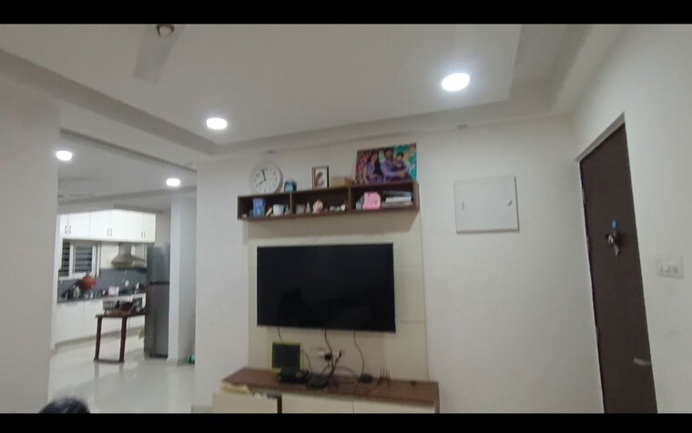 Room, hi tech city 2 Bedroom 1250 Sq.Ft. Apartment In Hi Tech City Hyderabad 10138411