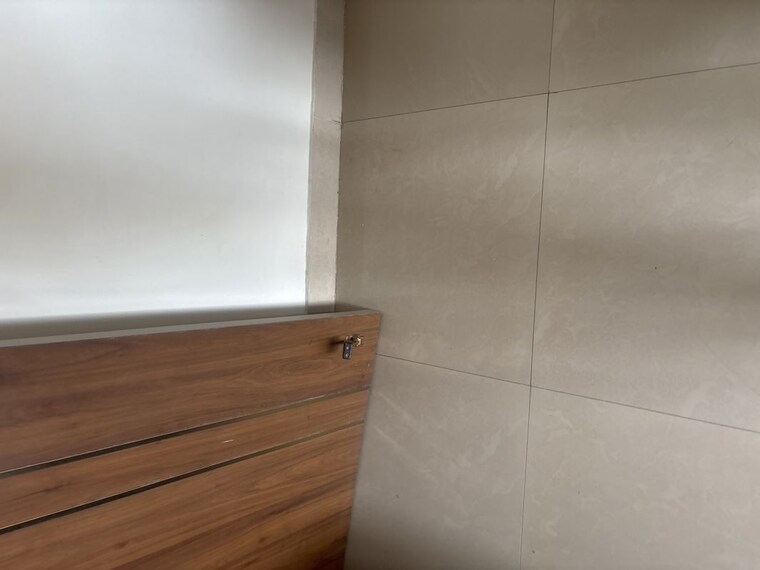 undefined, sector 26 6+ Bedroom 162 Sq.Mt. Independent House In Sector 26 Noida 10138419