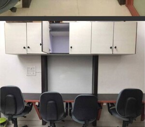  Office Space For Rent in Hazratganj