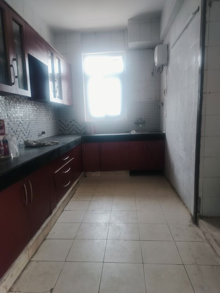 Kitchen, vasant kunj 3 Bedroom 1700 Sq.Ft. Apartment In Vasant Kunj Delhi 10138472