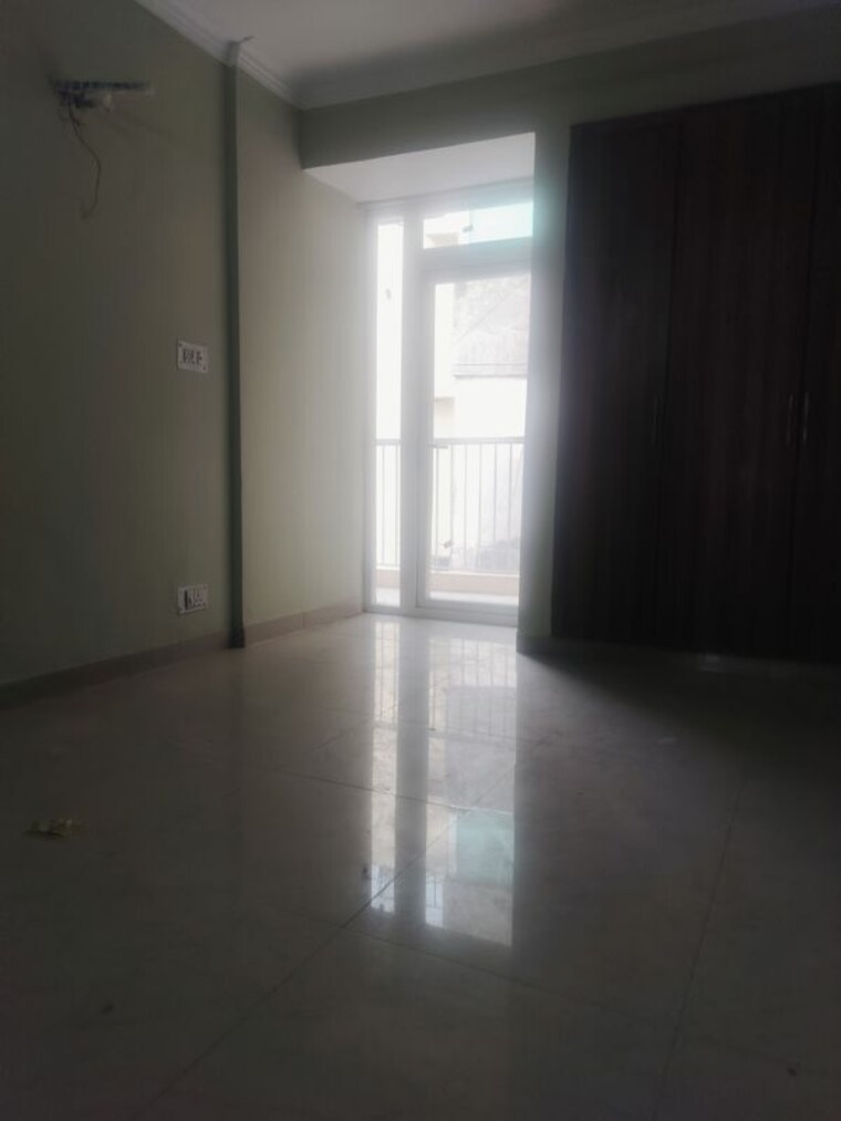 Room, vasant kunj 3 Bedroom 1700 Sq.Ft. Apartment In Vasant Kunj Delhi 10138472