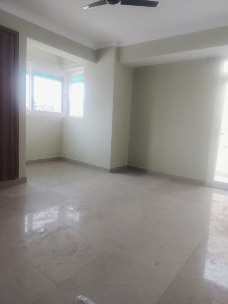 Room, vasant kunj 3 Bedroom 1700 Sq.Ft. Apartment In Vasant Kunj Delhi 10138472