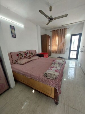 Bedroom in 1 RK Independent House at Malviya Nagar – for Rent