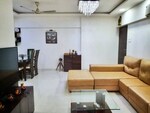 1 BHK + Servant Room 600 Sq.Ft. Apartment in Earth Building