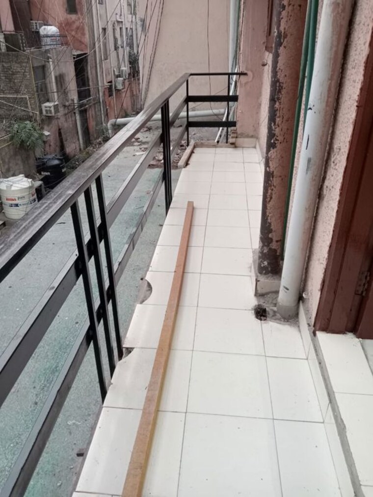 Balcony, kalkaji 2 Bedroom 1000 Sq.Ft. Builder Floor In Kalkaji Delhi 10138487