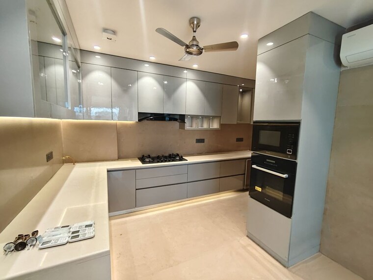 Kitchen, greater kailash ii 4 Bedroom 460 Sq.Yd. Builder Floor In Greater Kailash ii Delhi 10138562