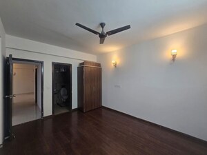 Master Bedroom in 2 BHK Apartment at Sector 88 – for Rent