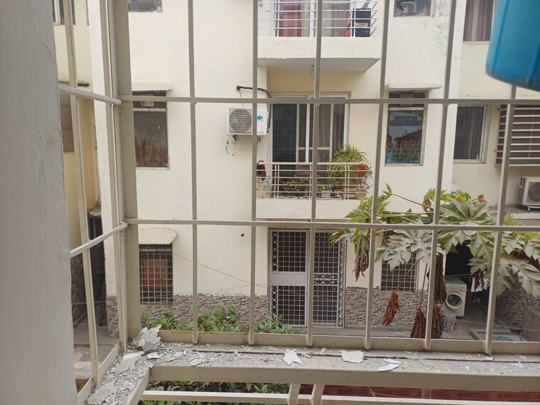 Balcony, orchid-island 4 Bedroom 1760 Sq.Ft. Builder Floor In Sector 51 Gurgaon 10138583