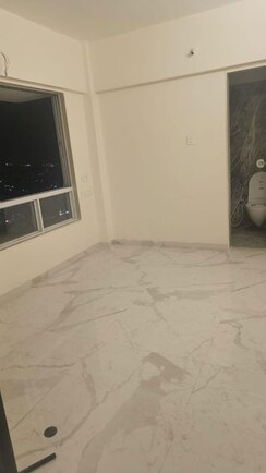2 BHK Apartment For Rent in Marathon Montesouth 2
