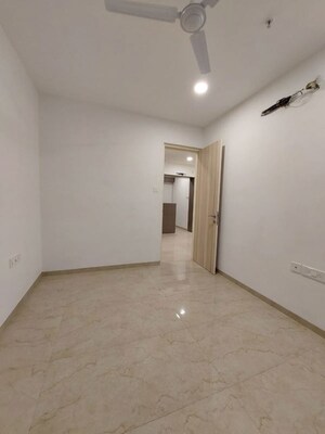 Room in 2 BHK Apartment at Aurum Q Residences, Ghansoli – for Rent