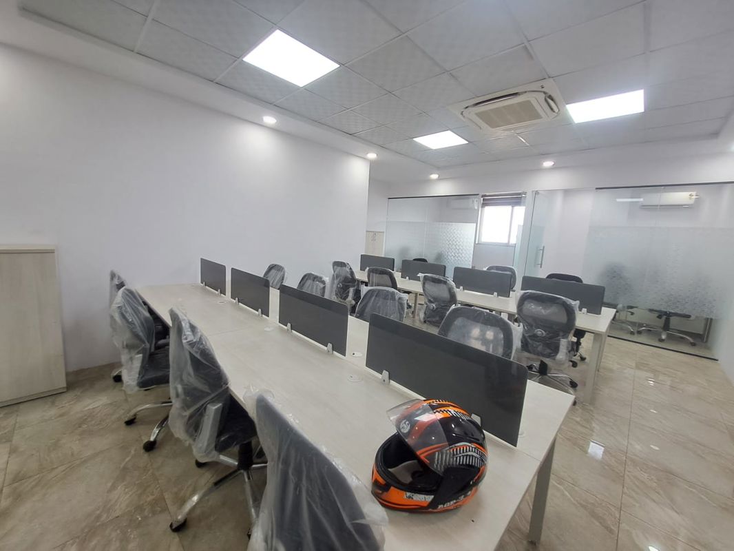 Office Space For Rent in Sector 63