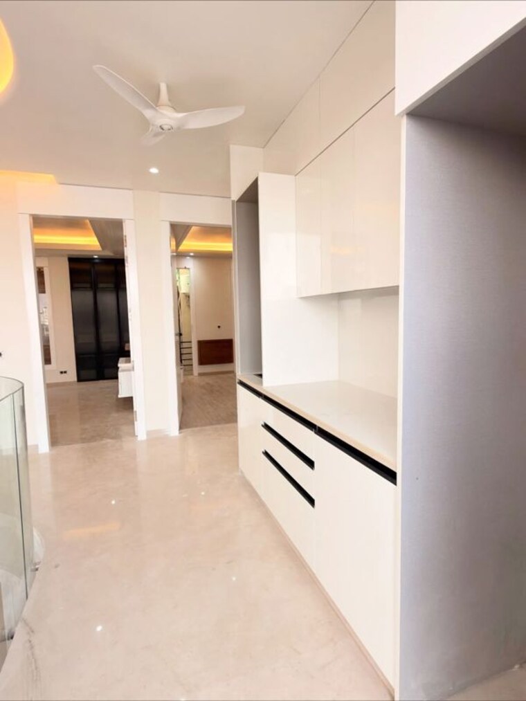 Room, dlf-oakwood-estate 2 Bedroom 1256 Sq.Ft. Apartment In Dlf Phase ii Gurgaon 10138787