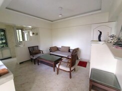 1 BHK + Pooja Room Apartment For Rent in Bandra West