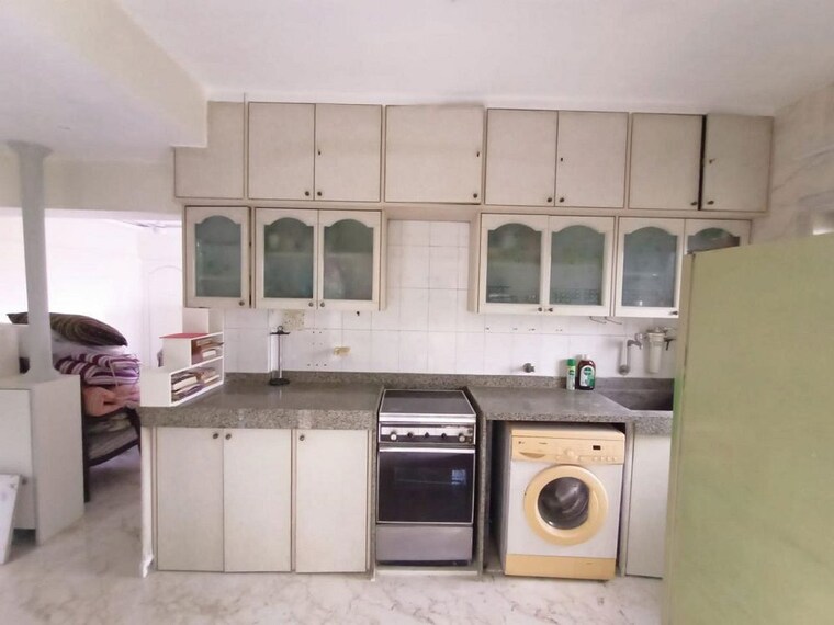 Kitchen, bandra west 1 Bedroom 500 Sq.Ft. Apartment In Bandra West Mumbai 10138757