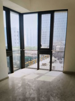 3 BHK + Servant Room Apartment For Rent in Lodha The Park