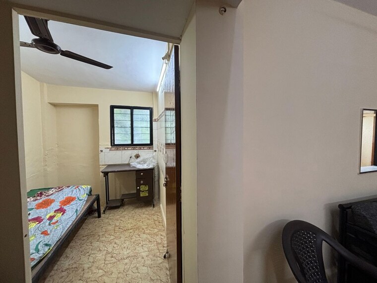  Parking, viman nagar 1.5 Bedroom 705 Sq.Ft. Apartment In Viman Nagar Pune 10138829