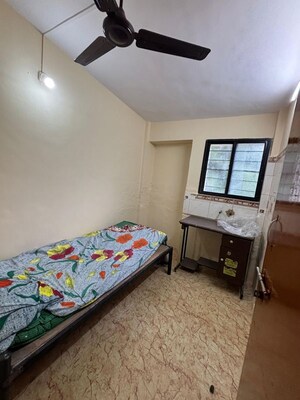 Bedroom in 1.5 BHK Apartment at Viman Nagar – for Rent