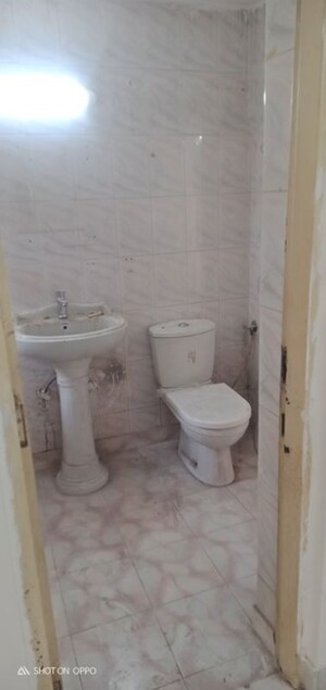 Bathroom in 3 BHK Apartment at Vasant Kunj – for Rent