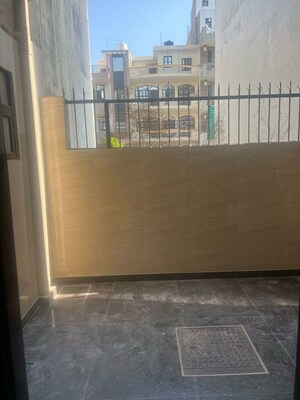 Room in 1 BHK Builder Floor at Kohli One Malibu Town, Sector 47 – for Rent