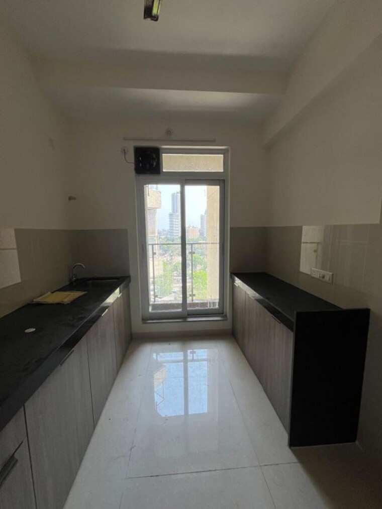 Kitchen, raj-tattva 3 Bedroom 1131 Sq.Ft. Apartment In Kapur Bawdi Thane 10138553